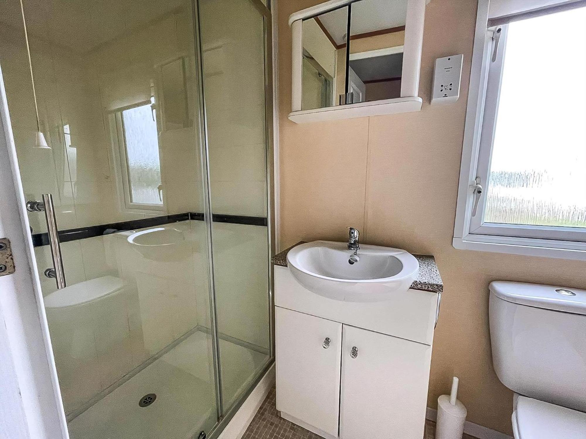Great Dog Friendly Caravan To Hire With Field Views In Norfolk Ref 10132B Belton with Browston Exterior foto