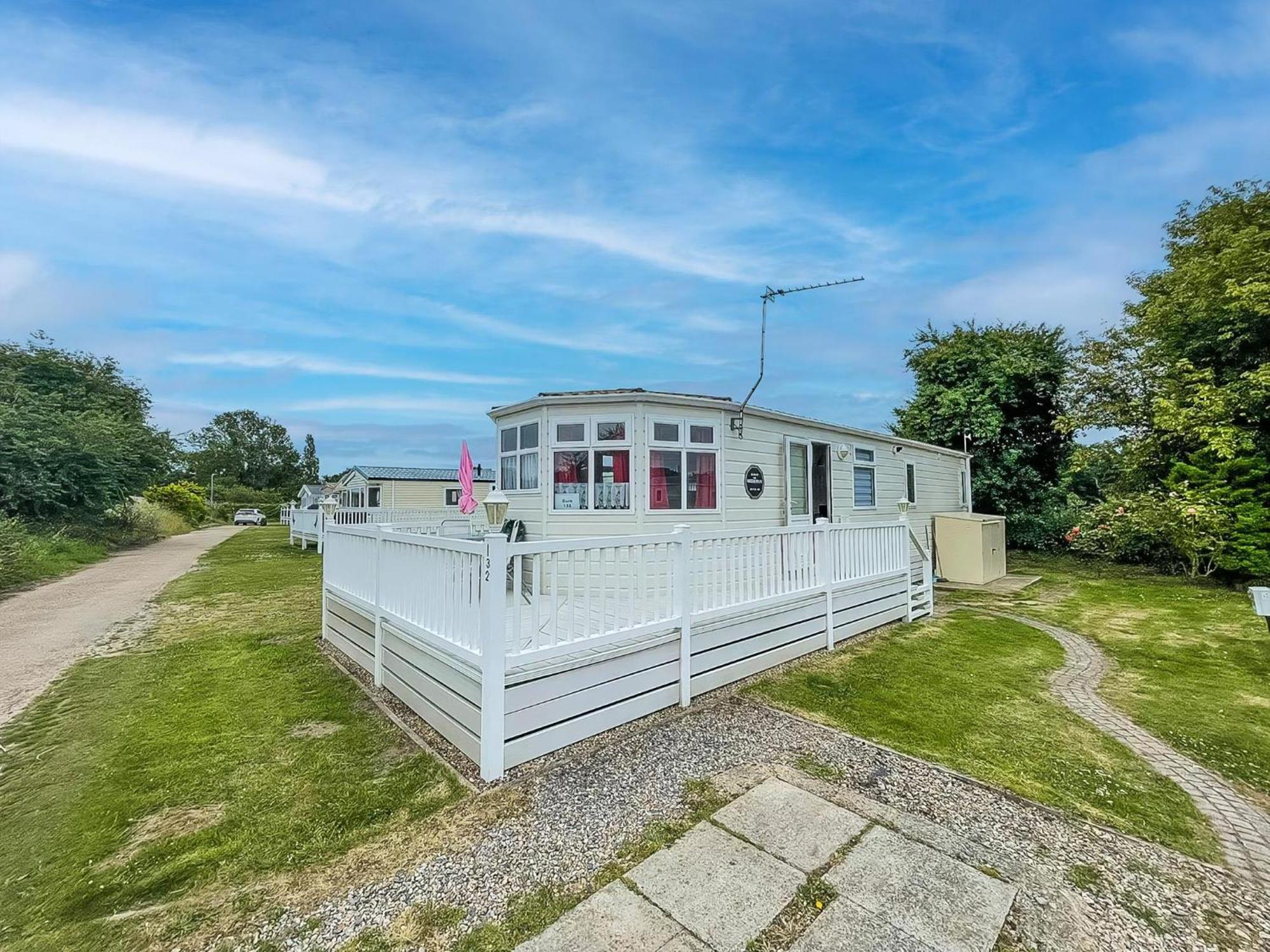 Great Dog Friendly Caravan To Hire With Field Views In Norfolk Ref 10132B Belton with Browston Exterior foto